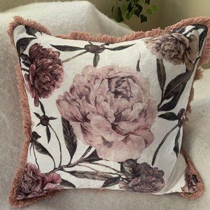 Home Decor- Throw Pillow